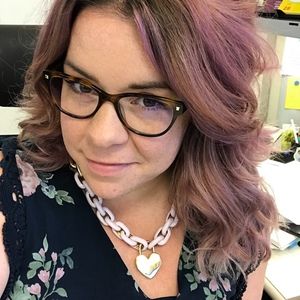 Meet your Posher, Lacey